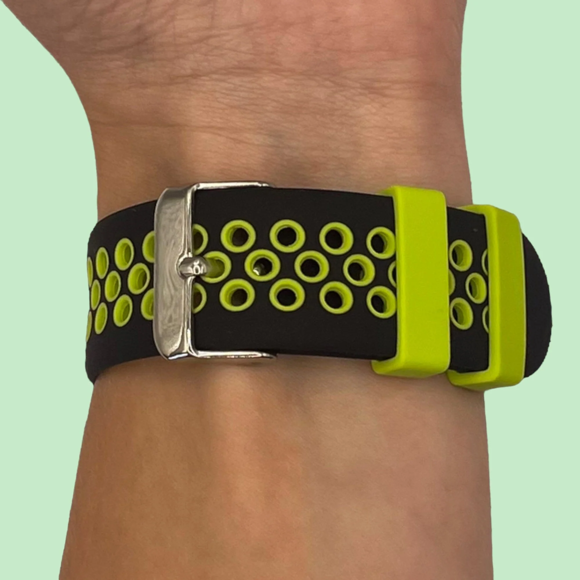 Silicone Sports Watch Straps Compatible with the Garmin Vivoactive 4s - Image 15