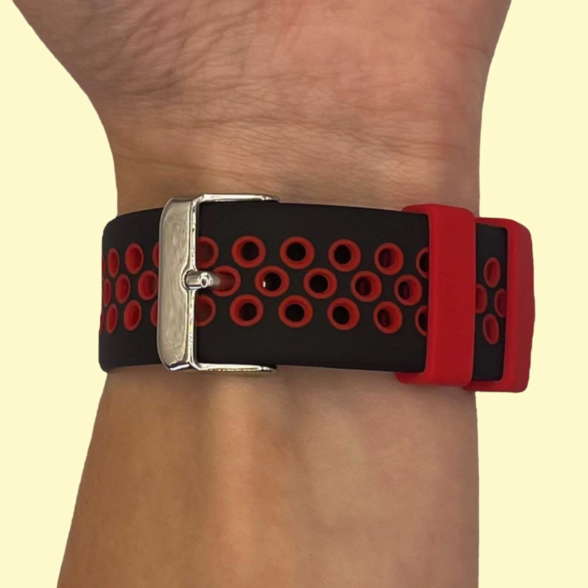 Silicone Sports Watch Straps Compatible with the Garmin Vivoactive 4s - Image 17